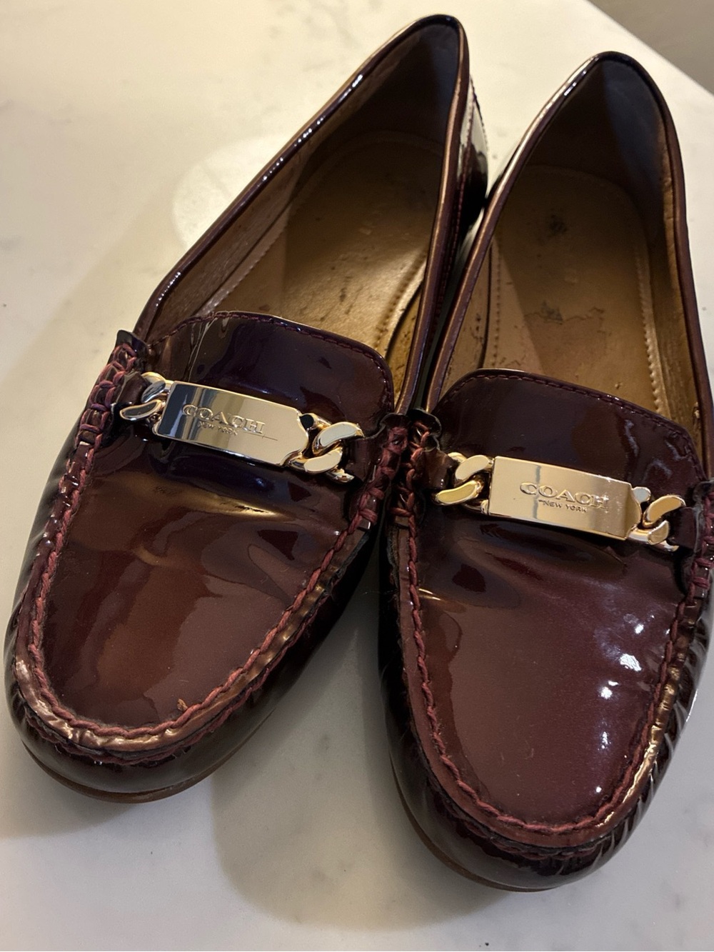 COACH Burgundy Patent Leather Chain-Plate Loafers 9B Preppy Luxury